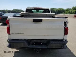 ✅ 2020 Chevrolet Silverado 1500 Work Truck • VIN: 1GCRYAEHXLZ316283 • Lot: 56252084. Wystawiony na Copart z przebiegiem Nie podano. Bezpłatny archiwum sprzedaży aukcyjnych z USA i szczegółowy raport historii pojazdu na DreamBid. Zdjęcie 6.