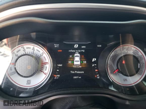 ✅ 2020 Dodge Challenger R/T Scat Pack • VIN: 2C3CDZFJXLH205965 • Lot: 64465094. Wystawiony na Copart z przebiegiem 23 577 mil. Bezpłatny archiwum sprzedaży aukcyjnych z USA i szczegółowy raport historii pojazdu na DreamBid. Zdjęcie 9.