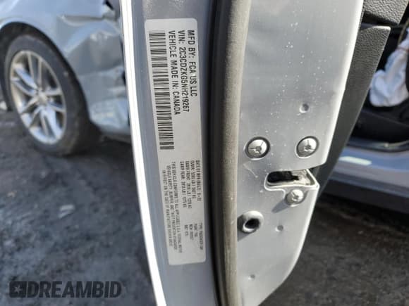 ✅ 2022 Dodge Challenger GT • VIN: 2C3CDZKG5NH219267 • Lot: 44239474. Wystawiony na Copart z przebiegiem 38 671 mil. Bezpłatny archiwum sprzedaży aukcyjnych z USA i szczegółowy raport historii pojazdu na DreamBid. Zdjęcie 12.