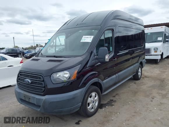 ✅ 2017 Ford Transit • VIN: 1FTYR2XM0HKB54687 • Lot: 41608746. Listed on IAAI with 57,744 mi. Free auction sales archive from the USA and detailed vehicle history report at DreamBid. Image 17.