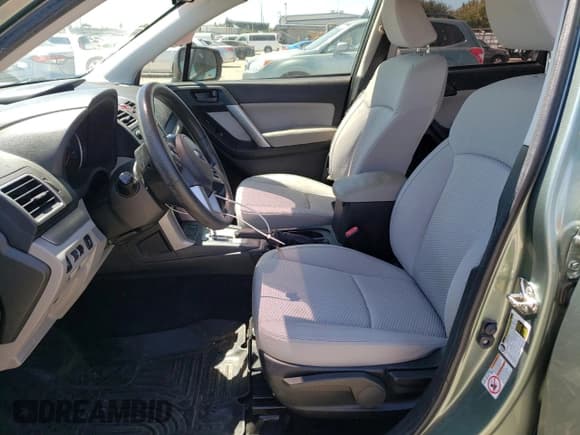 ✅ 2018 Subaru Forester • VIN: JF2SJABC1JH465281 • Лот: 67259635. Опубликован ранее на Copart с пробегом 125 757 миль. Бесплатный доступ к архиву аукционных продаж из США и подробный отчёт об истории автомобиля на DreamBid. Изображение 7.