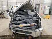 ✅ 2017 Chevrolet Silverado 2500HD Work Truck • VIN: 1GC1KUEY5HF110331 • Lot: 44001645. Wystawiony na Copart z przebiegiem Nie podano. Bezpłatny archiwum sprzedaży aukcyjnych z USA i szczegółowy raport historii pojazdu na DreamBid. Zdjęcie 5.