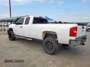 ✅ 2008 Chevrolet Silverado 2500HD Work Truck • VIN: 1GCHC29K38E174413 • Lot: 68936275. Wystawiony na Copart z przebiegiem 221 086 mil. Bezpłatny archiwum sprzedaży aukcyjnych z USA i szczegółowy raport historii pojazdu na DreamBid. Zdjęcie 2.