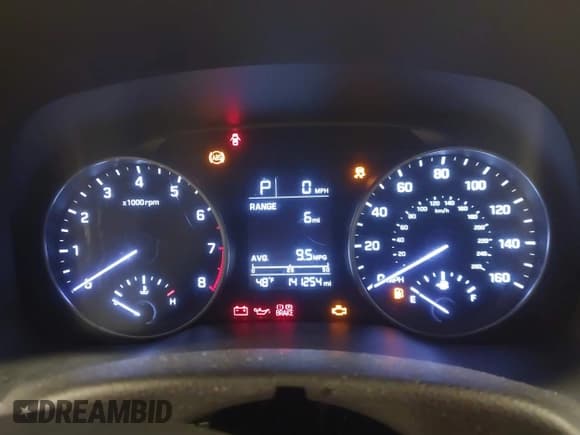 ✅ 2017 Hyundai Elantra Limited • VIN: 5NPD84LF7HH010668 • Lot: 43713450. Listed on IAAI with 141,254 mi. Free auction sales archive from the USA and detailed vehicle history report at DreamBid. Image 7.