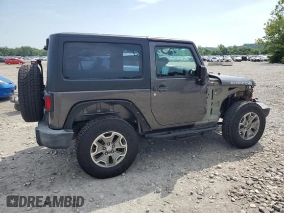 ✅ 2016 Jeep Wrangler Rubicon • VIN: 1C4BJWCGXGL190318 • Lot: 62747145. Listed on Copart with 51,406 mi. Free auction sales archive from the USA and detailed vehicle history report at DreamBid. Image 3.