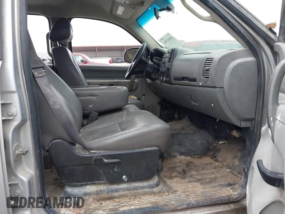 ✅ 2013 Chevrolet Silverado 2500HD Work Truck • VIN: 1GC1CVCG6DF123399 • Лот: 43848566. Опубликован ранее на IAAI с пробегом 397 490 миль. Бесплатный доступ к архиву аукционных продаж из США и подробный отчёт об истории автомобиля на DreamBid. Изображение 5.