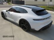 ✅ 2022 Porsche Taycan 4 • VIN: WP0BA2Y19NSA67581 • Лот: 73007654. Опубликован ранее на Copart с пробегом 6 775 миль. Бесплатный доступ к архиву аукционных продаж из США и подробный отчёт об истории автомобиля на DreamBid. Изображение 4.