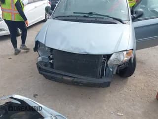 ✅ 2005 Dodge Caravan SE • VIN: 2D4GP24RX5R142161 • Лот: 43472753. Опубликован ранее на IAAI с пробегом 70 628 миль. Бесплатный доступ к архиву аукционных продаж из США и подробный отчёт об истории автомобиля на DreamBid. Изображение 6.