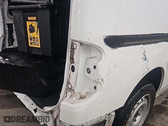 ✅ 2021 Nissan NV200 SV • VIN: 3N6CM0KN7MK697009 • Lot: 43865279. Wystawiony na IAAI z przebiegiem 81 355 mil. Bezpłatny archiwum sprzedaży aukcyjnych z USA i szczegółowy raport historii pojazdu na DreamBid. Zdjęcie 20.