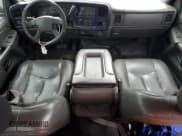 ✅ 2006 Chevrolet Silverado 2500HD Work Truck • VIN: 1GCHK29U96E258771 • Lot: 86818764. Wystawiony na Copart z przebiegiem Nie podano. Bezpłatny archiwum sprzedaży aukcyjnych z USA i szczegółowy raport historii pojazdu na DreamBid. Zdjęcie 8.