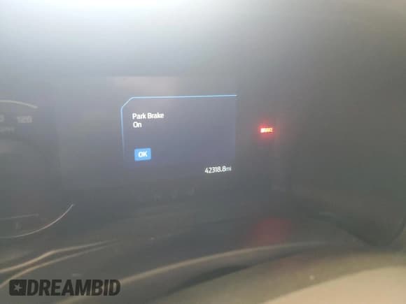 ✅ 2021 Ford Bronco • VIN: 1FMEE5DP1MLA93932 • Lot: 57344905. Wystawiony na Copart z przebiegiem 42 318 mil. Bezpłatny archiwum sprzedaży aukcyjnych z USA i szczegółowy raport historii pojazdu na DreamBid. Zdjęcie 9.