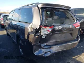 ✅ 2012 Toyota Sienna LE • VIN: 5TDKK3DC3CS237043 • Lot: 43720840. Listed on IAAI with 169,225 mi. Free auction sales archive from the USA and detailed vehicle history report at DreamBid. Image 3.