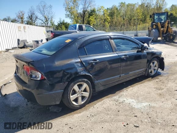✅ 2007 Honda Civic EX • VIN: 1HGFA16827L019217 • Лот: 85822225. Опубликован ранее на Copart с пробегом 260 037 миль. Бесплатный доступ к архиву аукционных продаж из США и подробный отчёт об истории автомобиля на DreamBid. Изображение 3.