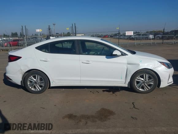 ✅ 2020 Hyundai Elantra SEL • VIN: 5NPD84LFXLH543140 • Lot: 43607746. Listed on IAAI with 53,954 mi. Free auction sales archive from the USA and detailed vehicle history report at DreamBid. Image 13.