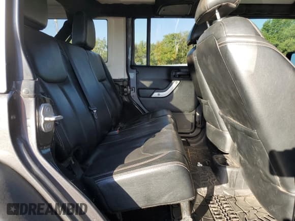 ✅ 2017 Jeep Wrangler Unlimited Rubicon Recon • VIN: 1C4BJWFG1HL531232 • Lot: 85587615. Listed on Copart with 67,666 mi. Free auction sales archive from the USA and detailed vehicle history report at DreamBid. Image 11.
