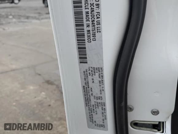 ✅ 2024 Jeep Compass Limited • VIN: 3C4NJDCN4RT578913 • Lot: 55625155. Listed on Copart with 18,880 mi. Free auction sales archive from the USA and detailed vehicle history report at DreamBid. Image 14.