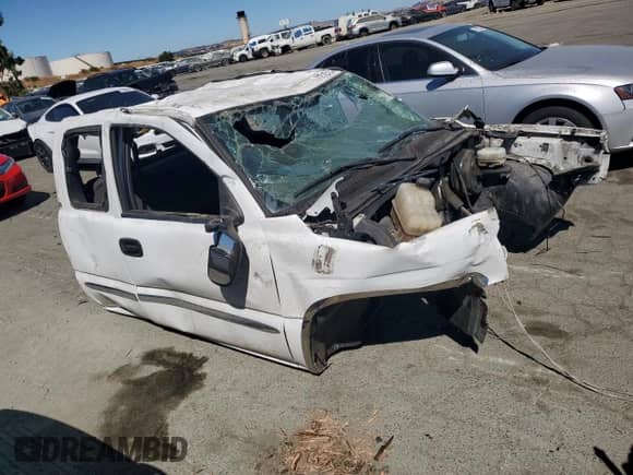 2007 GMC Sierra 1500 SLE1 with VIN 1GTEC19Z07Z174712, listed as a Copart auction lot 70318814 with Not provided miles and Non repairable. Bid and sale history available at DreamBid. Image 4.