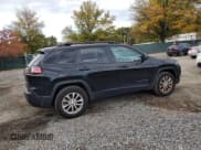 ✅ 2022 Jeep Cherokee Latitude Lux • VIN: 1C4PJMMX5ND547419 • Lot: 82547385. Wystawiony na Copart z przebiegiem 50 804 mil. Bezpłatny archiwum sprzedaży aukcyjnych z USA i szczegółowy raport historii pojazdu na DreamBid. Zdjęcie 3.