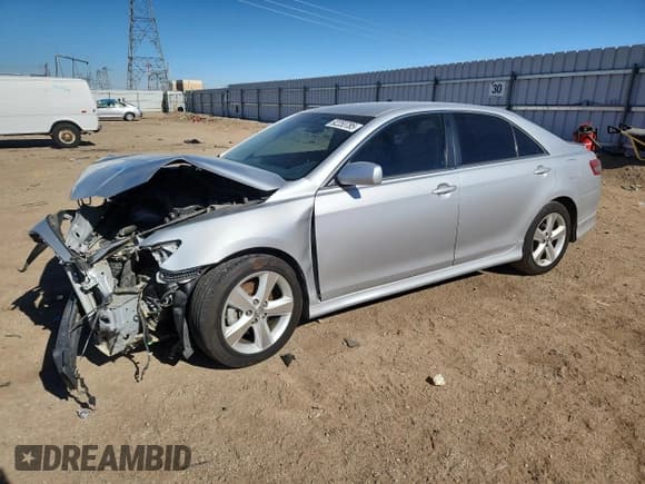 ✅ 2010 Toyota Camry • VIN: 4T1BF3EK6AU570884 • Лот: 92253785. Опубликован ранее на Copart с пробегом Не указан. Бесплатный доступ к архиву аукционных продаж из США и подробный отчёт об истории автомобиля на DreamBid. Изображение 1.