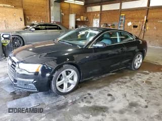 ✅ 2016 Audi A5 Premium Plus • VIN: WAUM2AFR0GA022900 • Lot: 82304595. Wystawiony na Copart z przebiegiem 23 215 mil. Bezpłatny archiwum sprzedaży aukcyjnych z USA i szczegółowy raport historii pojazdu na DreamBid. Zdjęcie 1.