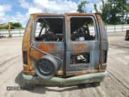 ✅ 2002 Ford Econoline Passenger XL • VIN: 1FMRE11L12HA67939 • Lot: 71419425. Listed on Copart with Not provided. Free auction sales archive from the USA and detailed vehicle history report at DreamBid. Image 6.