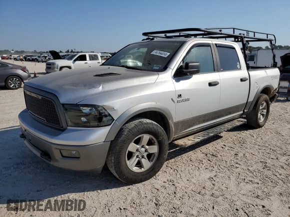 2009 Dodge 1500 TRX z VIN 1D3HB13P59S744942, wystawiony jako Copart lot #74754414 z przebiegiem 131 316 mil mil oraz Szkoda całkowita • Salvage title. Historia ofert i sprzedaży dostępna na DreamBid. Obrazek 1.