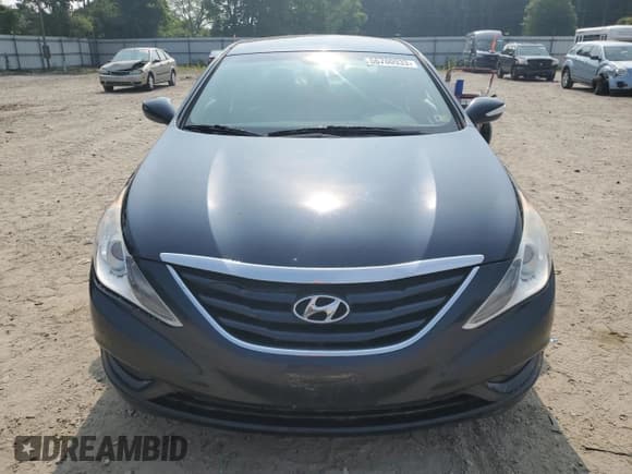 ✅ 2012 Hyundai Sonata GLS • VIN: 5NPEB4AC5CH483878 • Lot: 56700933. Listed on Copart with 91,876 mi. Free auction sales archive from the USA and detailed vehicle history report at DreamBid. Image 5.