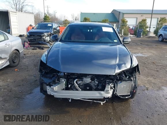 ✅ 2022 Audi SQ8 Premium Plus • VIN: WA1AWBF1XND024105 • Lot: 41543471. Wystawiony na IAAI z przebiegiem 42 388 mil. Bezpłatny archiwum sprzedaży aukcyjnych z USA i szczegółowy raport historii pojazdu na DreamBid. Zdjęcie 13.