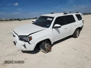 ✅ 2021 Toyota 4Runner SR5 • VIN: JTEEU5JR1M5234270 • Lot: 87206065. Wystawiony na Copart z przebiegiem 72 800 mil. Bezpłatny archiwum sprzedaży aukcyjnych z USA i szczegółowy raport historii pojazdu na DreamBid. Zdjęcie 1.