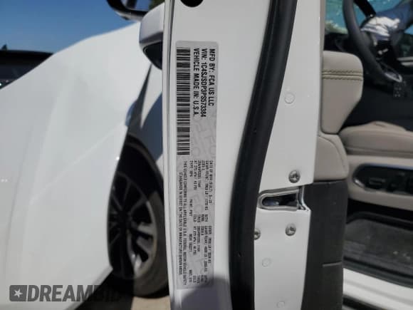 ✅ 2023 Jeep Wagoneer Series III • VIN: 1C4SJSDP3PS573384 • Lot: 58173364. Wystawiony na Copart z przebiegiem 5 014 mil. Bezpłatny archiwum sprzedaży aukcyjnych z USA i szczegółowy raport historii pojazdu na DreamBid. Zdjęcie 13.