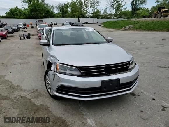 ✅ 2015 Volkswagen Jetta SE • VIN: 3VWD17AJ1FM311745 • Lot: 55936435. Listed on Copart with 79,819 mi. Free auction sales archive from the USA and detailed vehicle history report at DreamBid. Image 13.