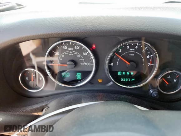 ✅ 2017 Jeep Wrangler Rubicon • VIN: 1C4BJWCG6HL624560 • Lot: 61753145. Listed on Copart with 33,871 mi. Free auction sales archive from the USA and detailed vehicle history report at DreamBid. Image 9.