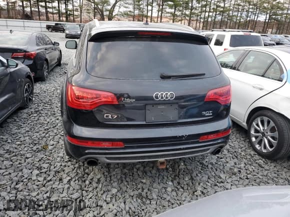 ✅ 2014 Audi Q7 S line Prestige • VIN: WA1DGAFE3ED016922 • Lot: 91480395. Wystawiony na Copart z przebiegiem 133 197 mil. Bezpłatny archiwum sprzedaży aukcyjnych z USA i szczegółowy raport historii pojazdu na DreamBid. Zdjęcie 6.
