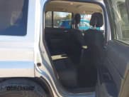 ✅ 2014 Jeep Patriot Sport • VIN: 1C4NJRBB8ED558233 • Лот: 43633685. Опубликован ранее на IAAI с пробегом 205 055 миль. Бесплатный доступ к архиву аукционных продаж из США и подробный отчёт об истории автомобиля на DreamBid. Изображение 8.