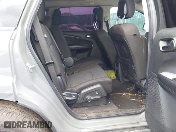 ✅ 2020 Dodge Journey SE Value • VIN: 3C4PDCAB7LT261556 • Лот: 43257841. Опубликован ранее на IAAI с пробегом 124 543 миль. Бесплатный доступ к архиву аукционных продаж из США и подробный отчёт об истории автомобиля на DreamBid. Изображение 8.