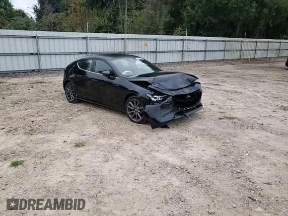 ✅ 2021 Mazda 3 Select • VIN: JM1BPAKLXM1400374 • Lot: 90520335. Listed on Copart with 49,599 mi. Free auction sales archive from the USA and detailed vehicle history report at DreamBid. Image 14.