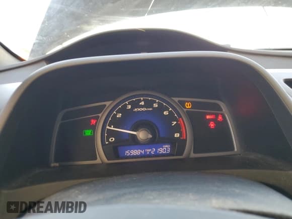 ✅ 2010 Honda Civic LX • VIN: 2HGFG1A63AH503471 • Lot: 61757755. Wystawiony na Copart z przebiegiem 159 884 mil. Bezpłatny archiwum sprzedaży aukcyjnych z USA i szczegółowy raport historii pojazdu na DreamBid. Zdjęcie 9.