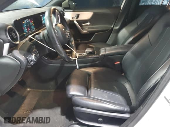 ✅ 2019 Mercedes-Benz A 220 • VIN: WDD3G4FB2KW024427 • Lot: 91803115. Listed on Copart with 66,646 mi. Free auction sales archive from the USA and detailed vehicle history report at DreamBid. Image 7.