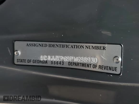 ✅ 2023 Jeep Wrangler Sahara • VIN: 1C4JJXP69PW698930 • Lot: 66679874. Listed on Copart with 9,161 mi. Free auction sales archive from the USA and detailed vehicle history report at DreamBid. Image 14.