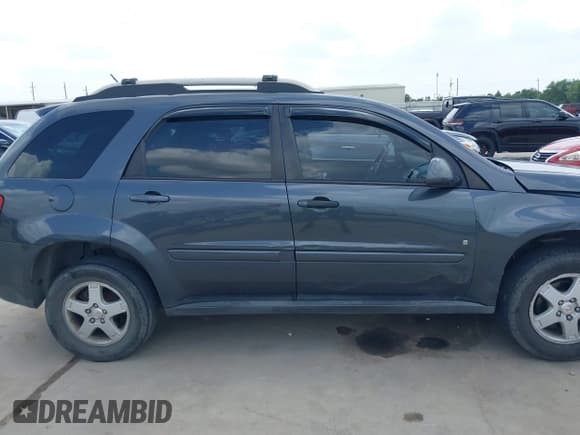 ✅ 2009 Pontiac Torrent • VIN: 2CKDL43F396252256 • Lot: 42421360. Wystawiony na IAAI z przebiegiem 195 962 mil. Bezpłatny archiwum sprzedaży aukcyjnych z USA i szczegółowy raport historii pojazdu na DreamBid. Zdjęcie 13.