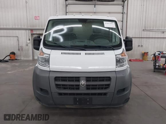✅ 2016 Ram ProMaster Cargo • VIN: 3C6TRVAG2GE127837 • Lot: 43027052. Wystawiony na IAAI z przebiegiem 339 842 mil. Bezpłatny archiwum sprzedaży aukcyjnych z USA i szczegółowy raport historii pojazdu na DreamBid. Zdjęcie 13.