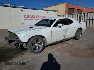 ✅ 2013 Dodge Challenger SXT Plus • VIN: 2C3CDYAG5DH617654 • Lot: 79896434. Wystawiony na Copart z przebiegiem 139 388 mil. Bezpłatny archiwum sprzedaży aukcyjnych z USA i szczegółowy raport historii pojazdu na DreamBid. Zdjęcie 1.