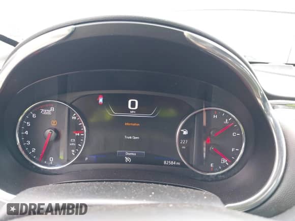 2020 Chevrolet Malibu Premier with VIN 1G1ZE5SX4LF038910, listed as a IAAI auction lot 42461695 with 82,584 mi miles and . Bid and sale history available at DreamBid. Image 7.