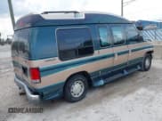 ✅ 1997 Ford Econoline Commercial • VIN: 1FDEE14L8VHC00307 • Lot: 42780824. Wystawiony na IAAI z przebiegiem 130 999 mil. Bezpłatny archiwum sprzedaży aukcyjnych z USA i szczegółowy raport historii pojazdu na DreamBid. Zdjęcie 4.