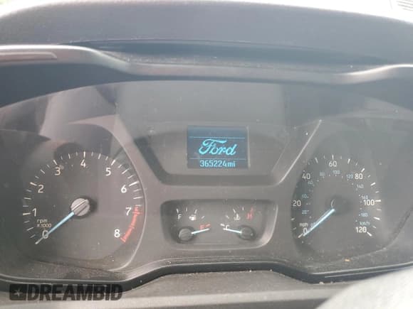 ✅ 2018 Ford Transit Cargo • VIN: 1FTYR3XM9JKB01515 • Lot: 71831835. Wystawiony na Copart z przebiegiem 365 224 mil. Bezpłatny archiwum sprzedaży aukcyjnych z USA i szczegółowy raport historii pojazdu na DreamBid. Zdjęcie 9.