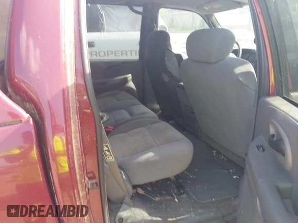 ✅ 2003 Ford F-150 XLT • VIN: 1FTRW08653KA66549 • Лот: 42918632. Опубликован ранее на IAAI с пробегом 183 609 миль. Бесплатный доступ к архиву аукционных продаж из США и подробный отчёт об истории автомобиля на DreamBid. Изображение 8.