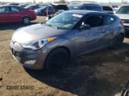 ✅ 2017 Hyundai Veloster Value Edition • VIN: KMHTC6AD4HU313383 • Lot: 79828554. Wystawiony na Copart z przebiegiem 87 014 mil. Bezpłatny archiwum sprzedaży aukcyjnych z USA i szczegółowy raport historii pojazdu na DreamBid. Zdjęcie 1.
