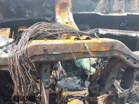 ✅ 2017 Dodge Charger Daytona 340 • VIN: 2C3CDXCT4HH532623 • Lot: 42374962. Wystawiony na IAAI z przebiegiem Nie podano. Bezpłatny archiwum sprzedaży aukcyjnych z USA i szczegółowy raport historii pojazdu na DreamBid. Zdjęcie 7.