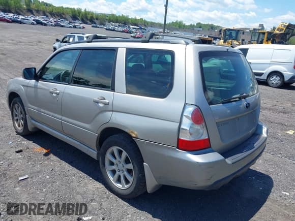 ✅ 2007 Subaru Forester X • VIN: JF1SG65617H725645 • Лот: 42660092. Опубликован ранее на IAAI с пробегом 123 228 миль. Бесплатный доступ к архиву аукционных продаж из США и подробный отчёт об истории автомобиля на DreamBid. Изображение 3.