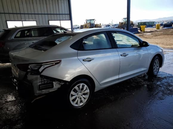 ✅ 2020 Hyundai Accent SE • VIN: 3KPC24A65LE115495 • Лот: 88401105. Опубликован ранее на Copart с пробегом 112 784 миль. Бесплатный доступ к архиву аукционных продаж из США и подробный отчёт об истории автомобиля на DreamBid. Изображение 3.
